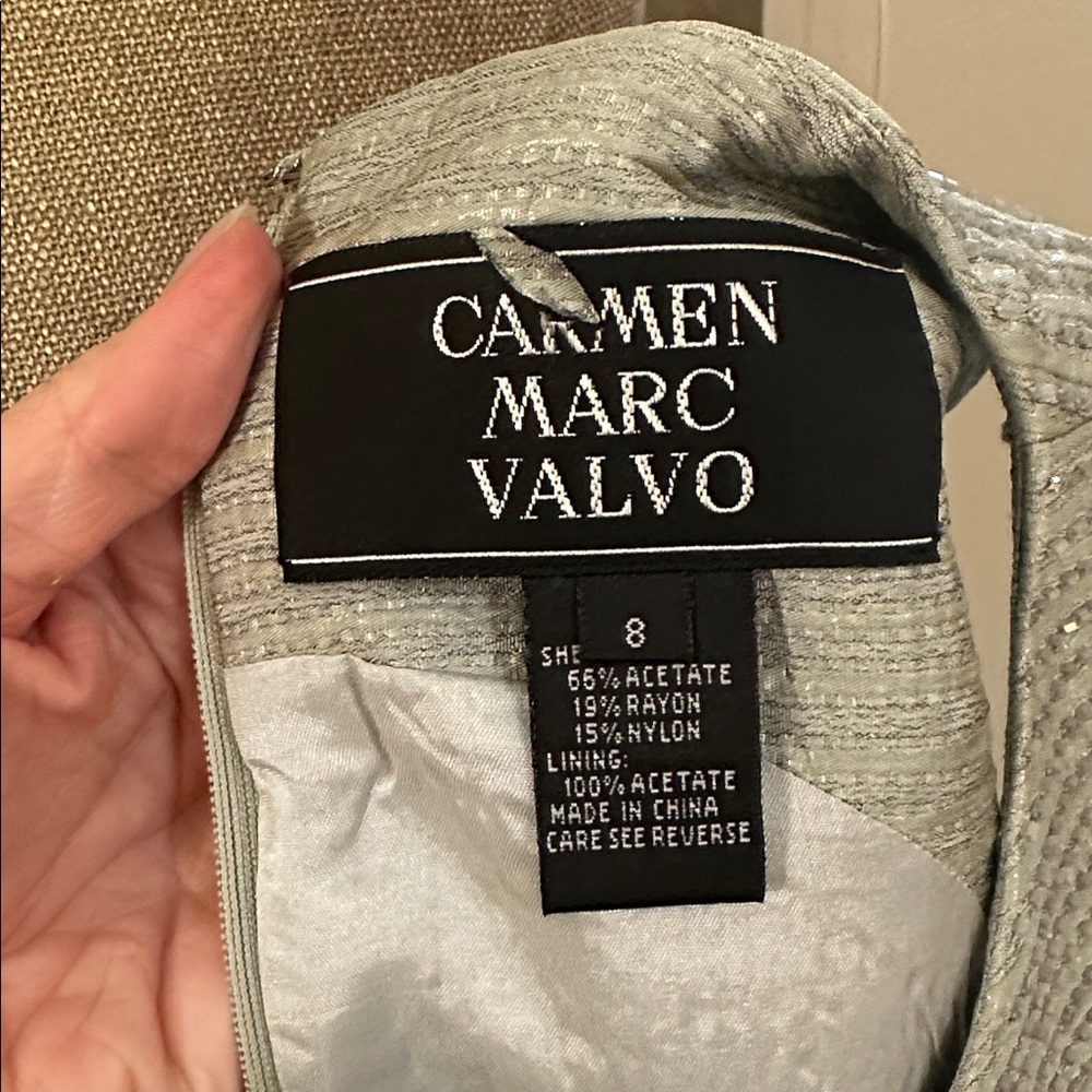 Carmen Marc Valvo Sleeveless Metallic Silver Grey Beaded Blouse Size 8 - Picture 10 of 14